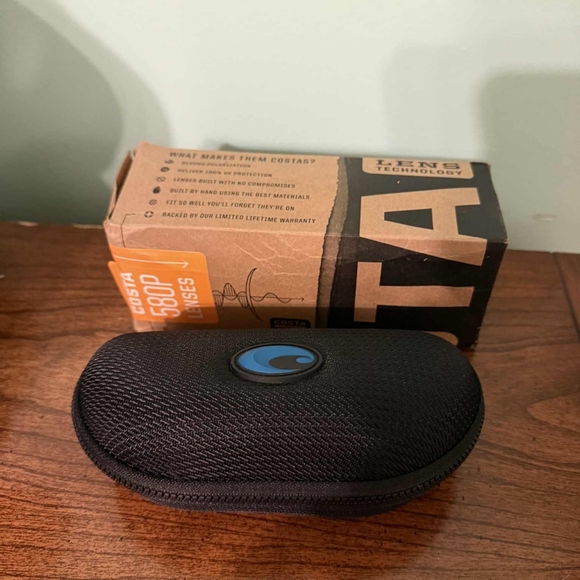 Costa 580P Sunglasses PR 11 - BRAND NEW IN BOX - Picture 3 of 4